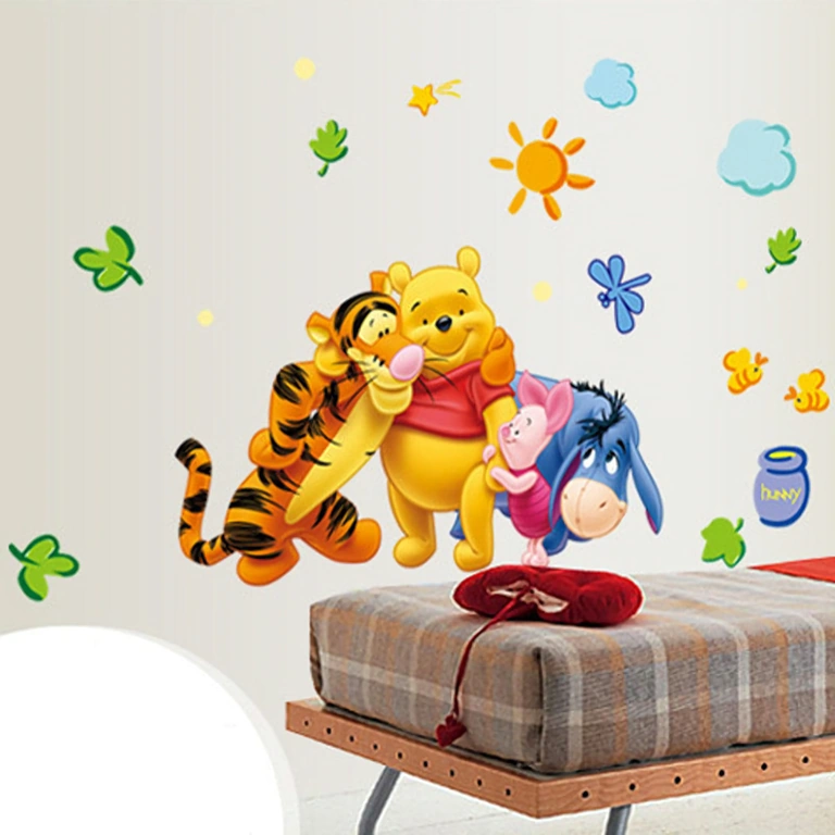 Διακοσμητικό αυτοκόλλητο με τον Winnie και τον φίλο του Piglet