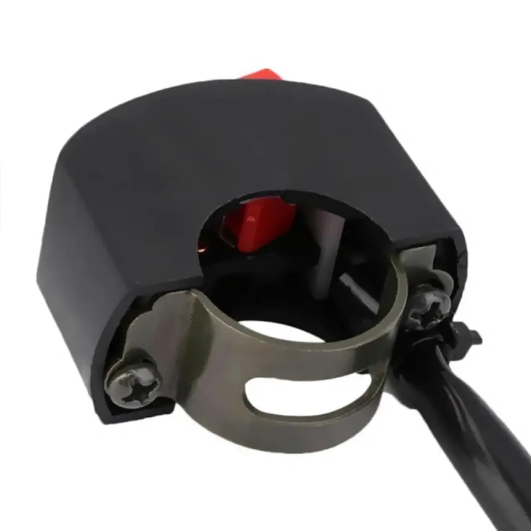 Διακόπτης ON/OFF για φώτα και αξεσουάρ ATV