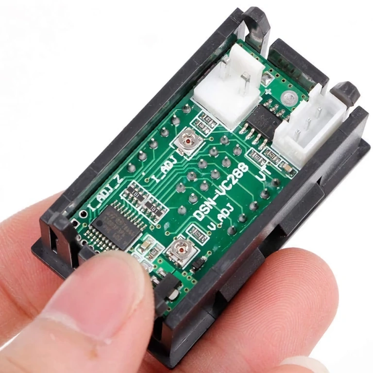 Οθόνη πίνακα για τάση και συνεχές ρεύμα