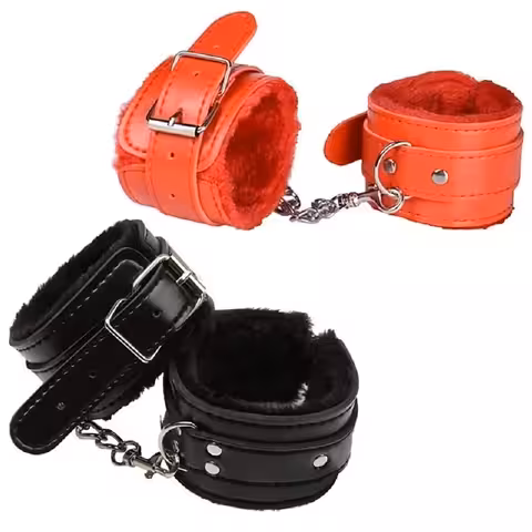 Menottes BDSM avec chaîne et fourrure douce – Accessoires érotiques confortables et professionnels