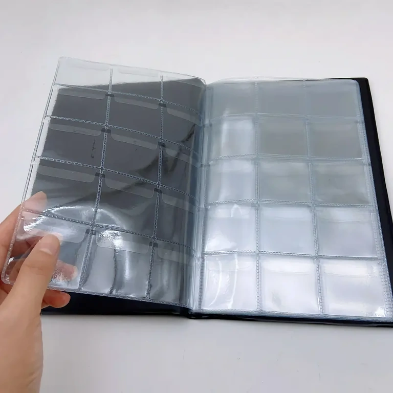 Άλμπουμ με διαχωριστικά και flap για ασφαλή στερέωση νομισμάτων