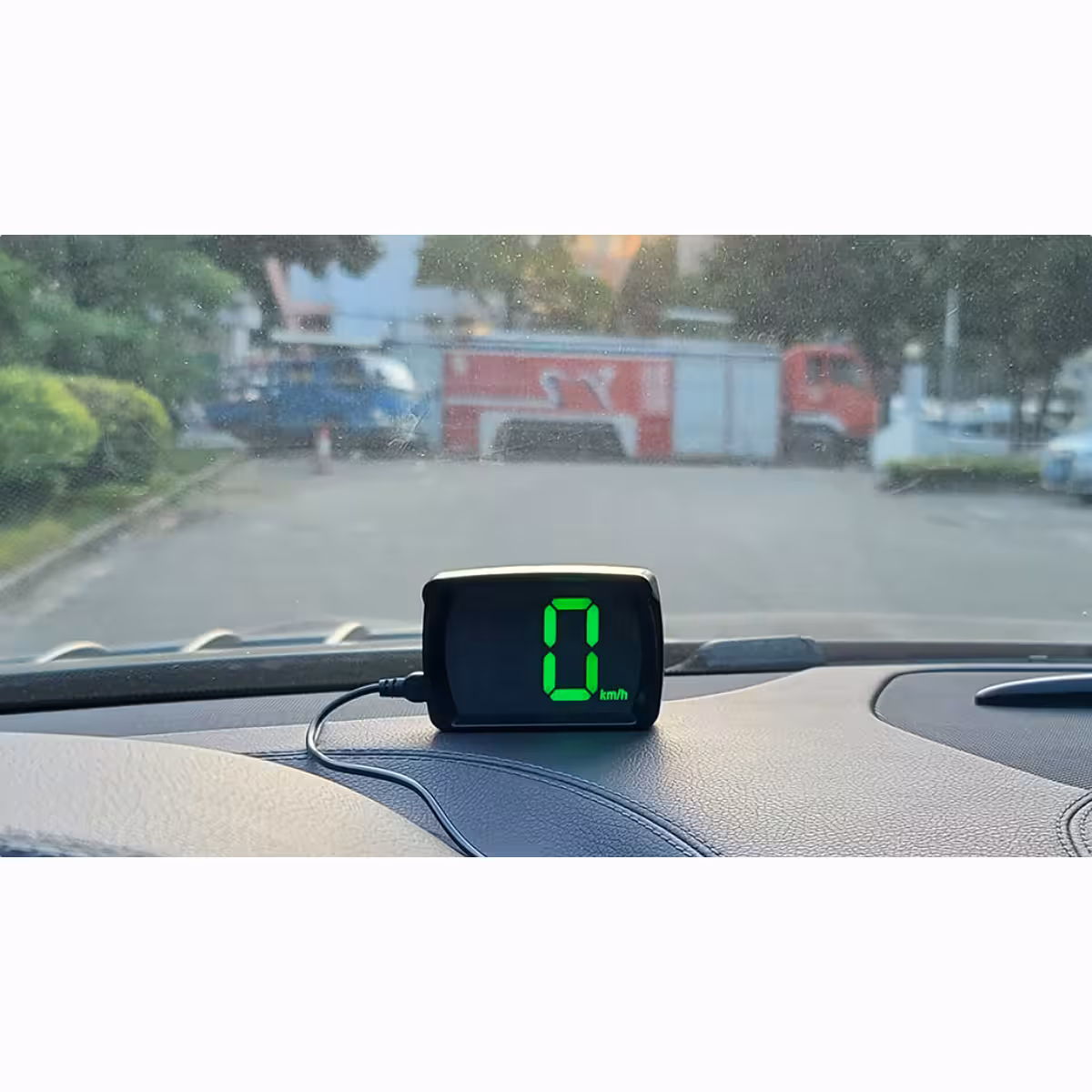 Head-up display για ταχύμετρο, σαφής ορατότητα σε οποιεσδήποτε συνθήκες