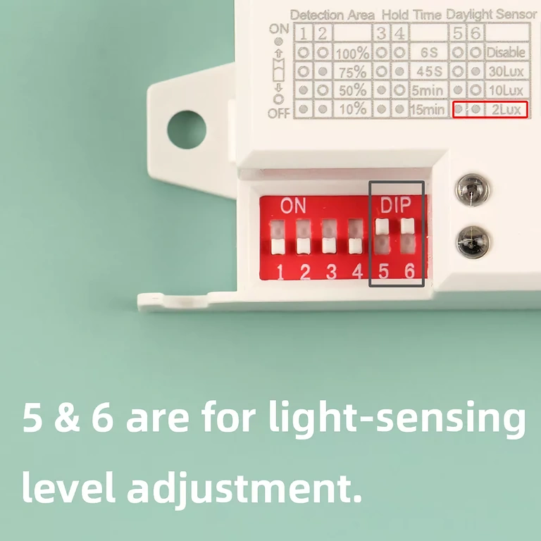 Επίπεδα ρύθμισης φωτεινότητας (LUX) Επιλογέας φωτισμού από 2 έως 2000 lux για ηλιακό αισθητήρα