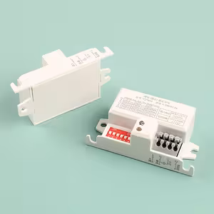 Capteur de mouvement micro-ondes 360° pour plafond – Interrupteur automatique 220V blanc