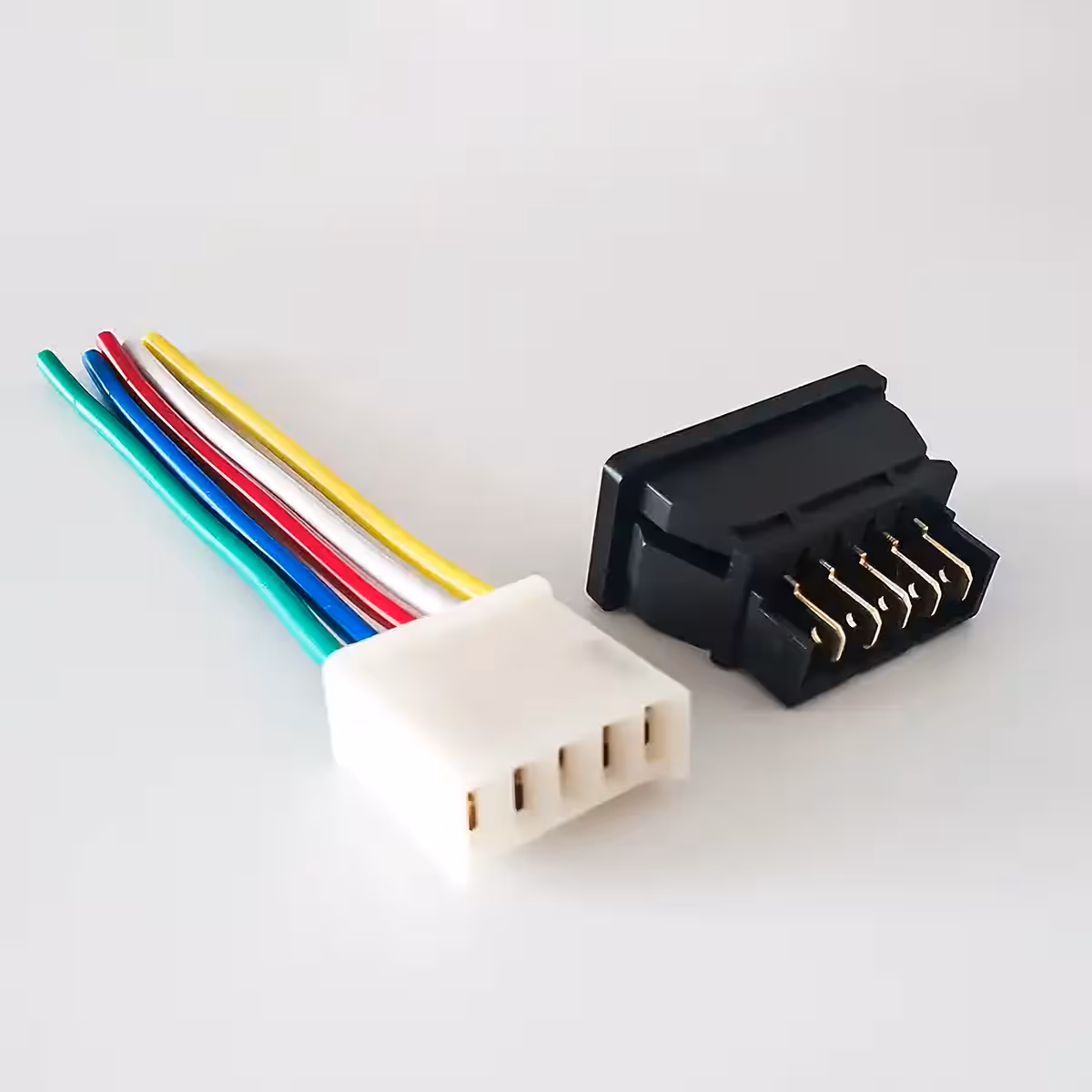 Διακόπτης με υποδοχή σύνδεσης, ονομαστική τάση DC 12V