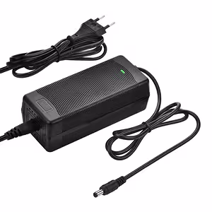 Chargeur performant pour trottinette et vélo électrique 36V – 42V, 3A