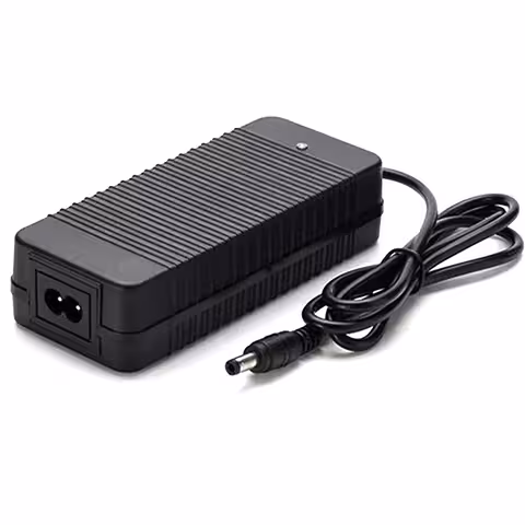 Chargeur Li-Ion 21V 2A pour batteries 18650, 18V et BMS 5S