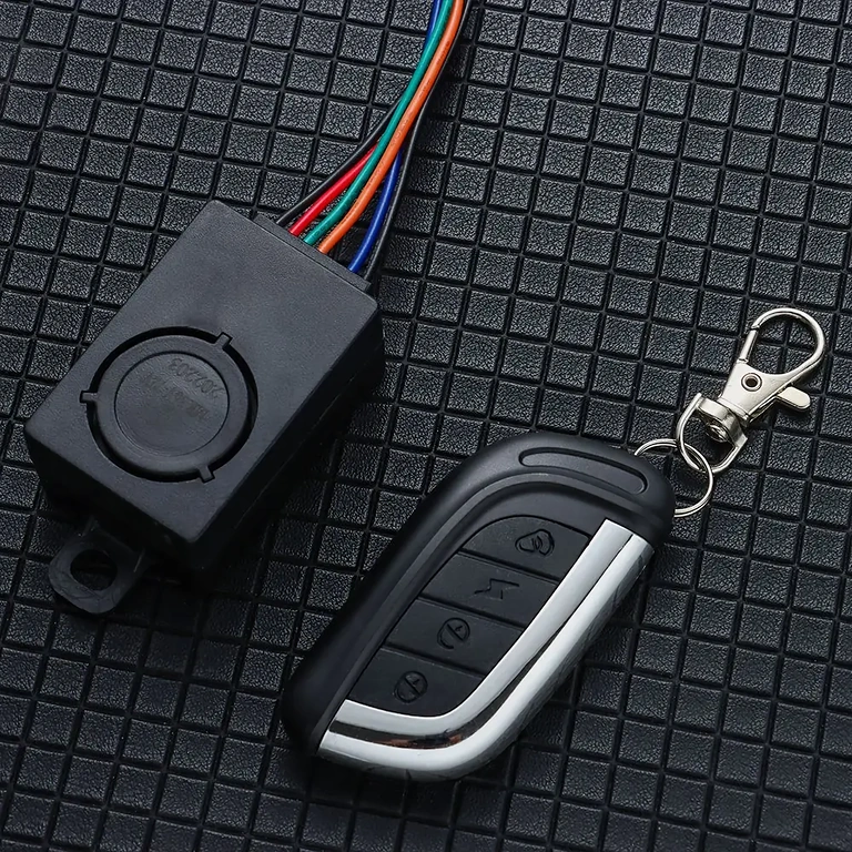 Έξυπνος συναγερμός με λειτουργίες keyless και τηλεχειριστήριο