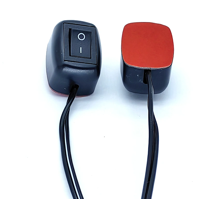 Structure et boîtier du commutateur avec montage apparent