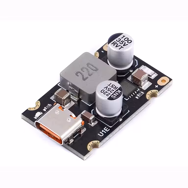 Vue de face du module USB-C PD 65W avec connecteur