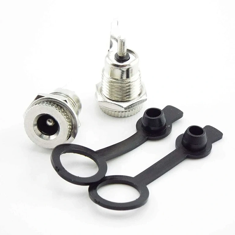 Prise DC 12V 5,5x2,1mm – étanche, vue de face